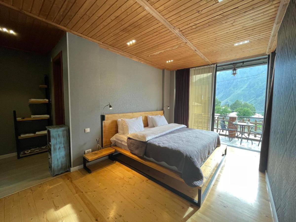 Vache Hotel Kazbegi Exterior photo